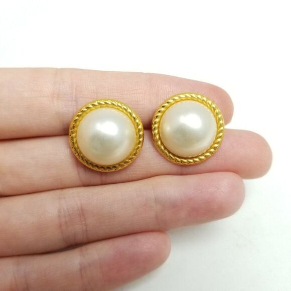 Vintage Faux Pearl and Gold Tone Stud Earrings, Cabochon Style, Estate - Picture 2 of 6